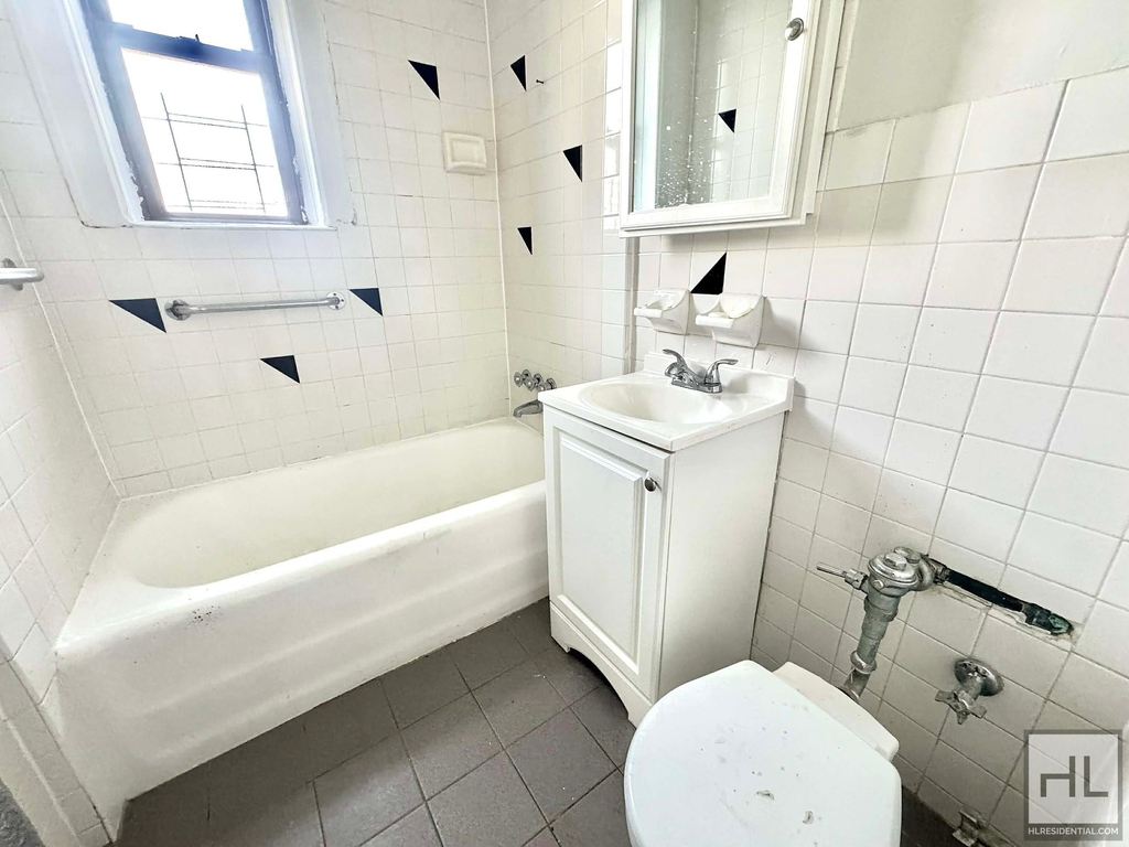 66 Street - Photo 5