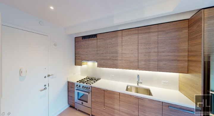 West 38th Street - Photo 1