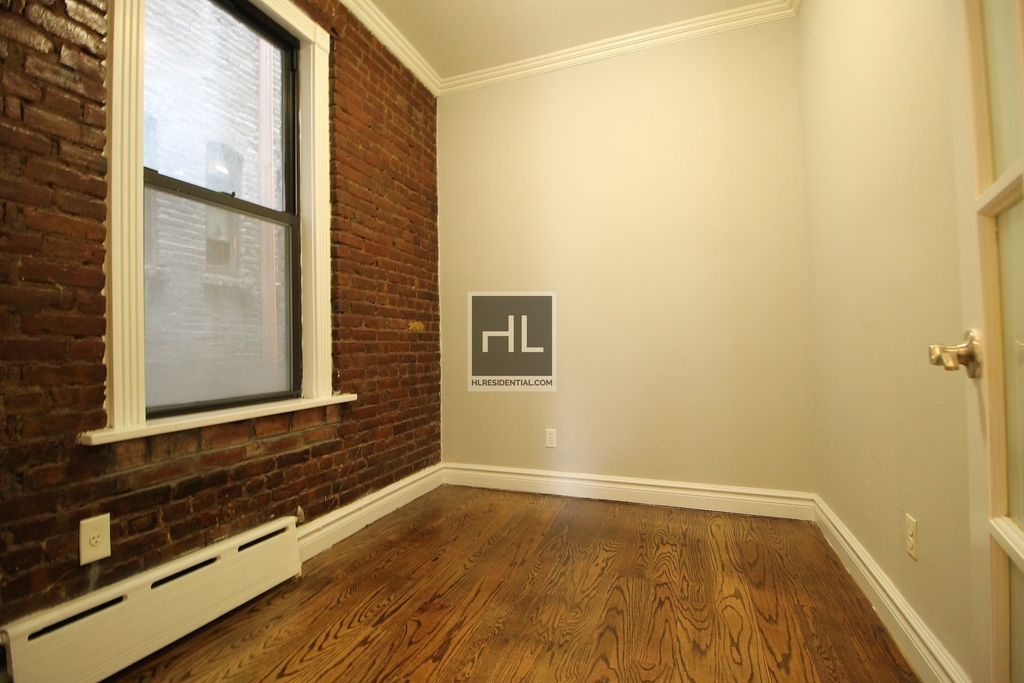 Leroy St. - Photo 2