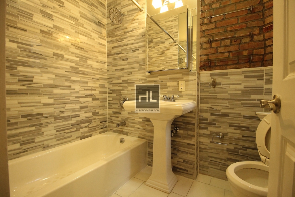 Leroy St. - Photo 4
