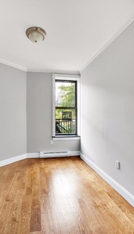 W 52nd St. - Photo 2