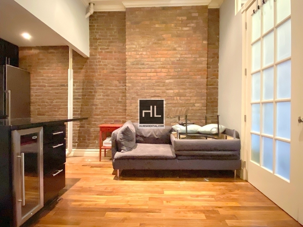 W 21st St. - Photo 1