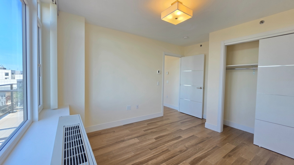 103-14 Northern Boulevard - Photo 4