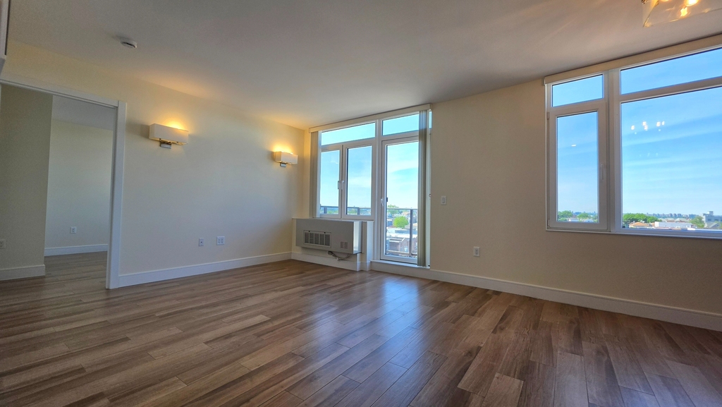 103-14 Northern Boulevard - Photo 1