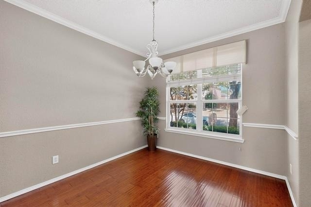 2023 Nottingham Place - Photo 8