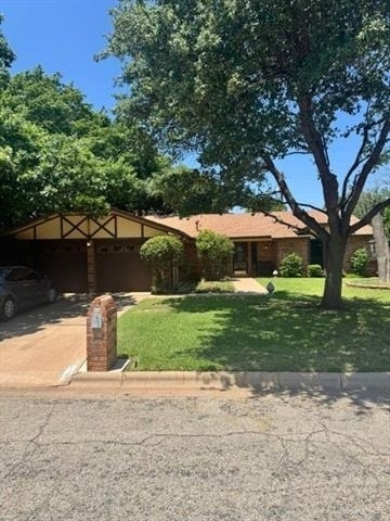 3134 Winterhawk Drive - Photo 0
