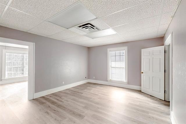407 W Main Street - Photo 14