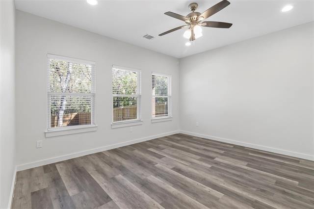 223 W Walker Street - Photo 8