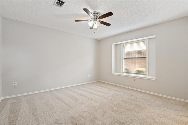 2032 Greenview Drive - Photo 7