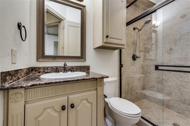 2207 Kings Pass - Photo 18