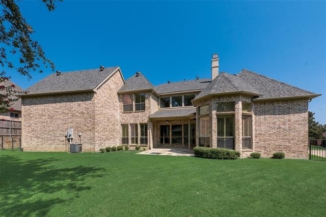 2207 Kings Pass - Photo 1