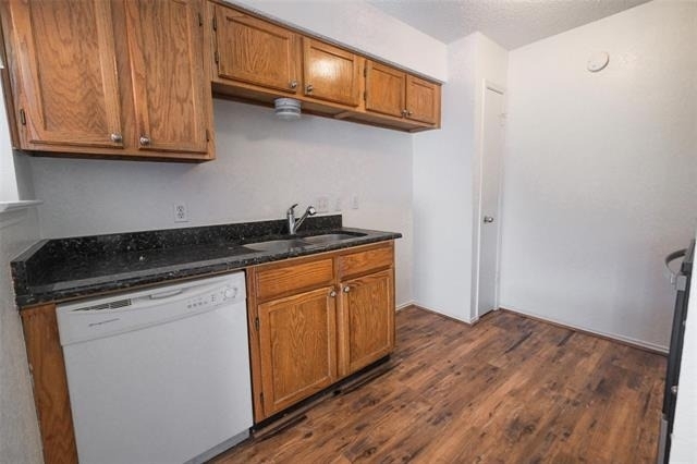 3705 Bryce Avenue - Photo 5
