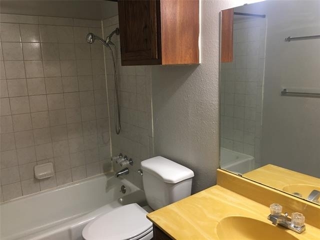910 Presidio Drive - Photo 11