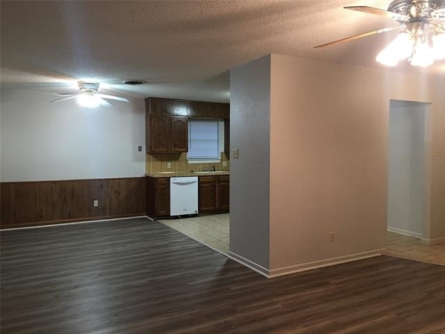 910 Presidio Drive - Photo 5