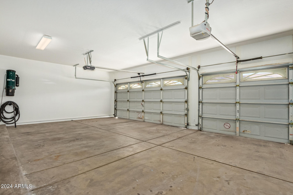 504 N Swallow Lane - Photo 51