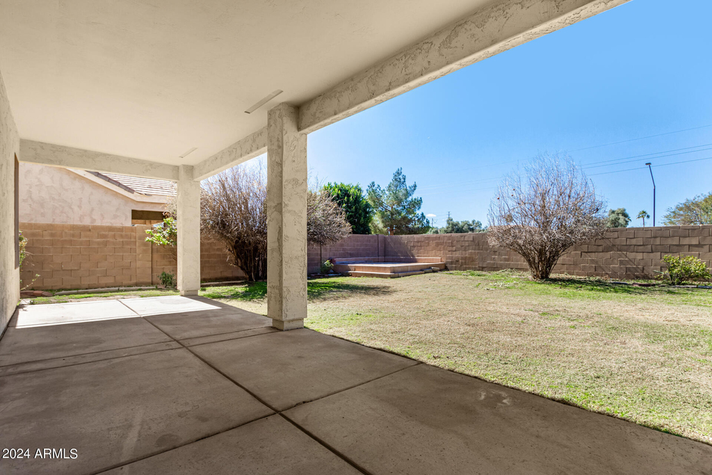 504 N Swallow Lane - Photo 52