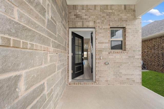 1737 Arches Road - Photo 2