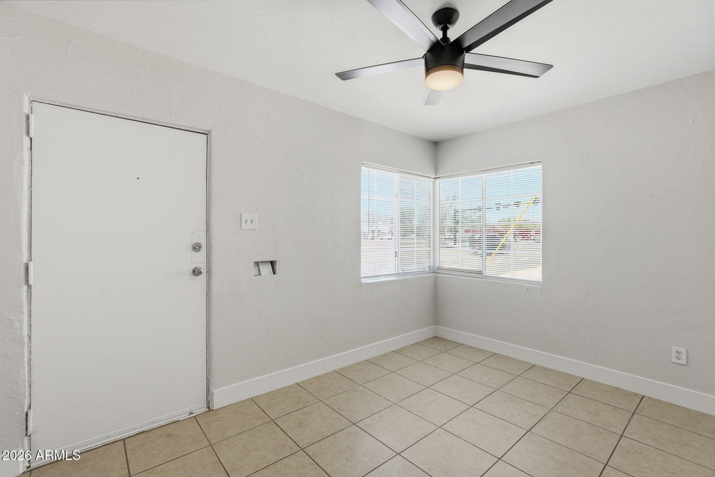 1040 N 16th Street - Photo 3