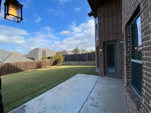 927 Bentley Drive - Photo 33