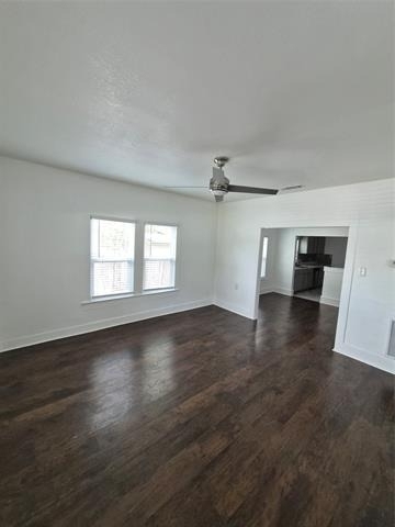 2329 Connor Avenue - Photo 2