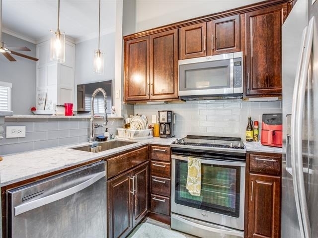 2201 Wolf Street - Photo 7