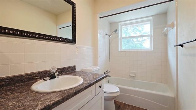 738 Kingswood Avenue - Photo 14