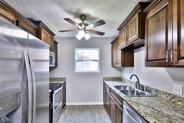 1734 Bob White Court - Photo 29