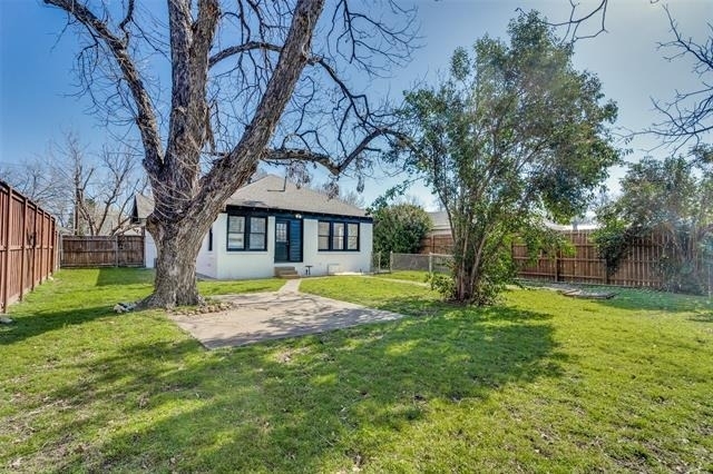 5011 Parkland Avenue - Photo 18