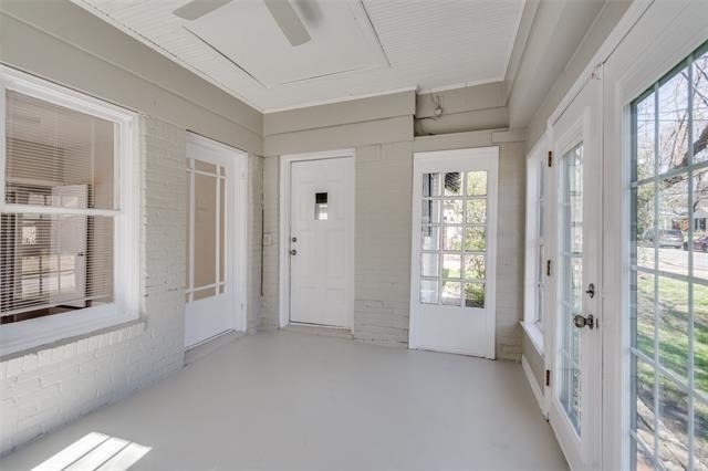 5011 Parkland Avenue - Photo 3