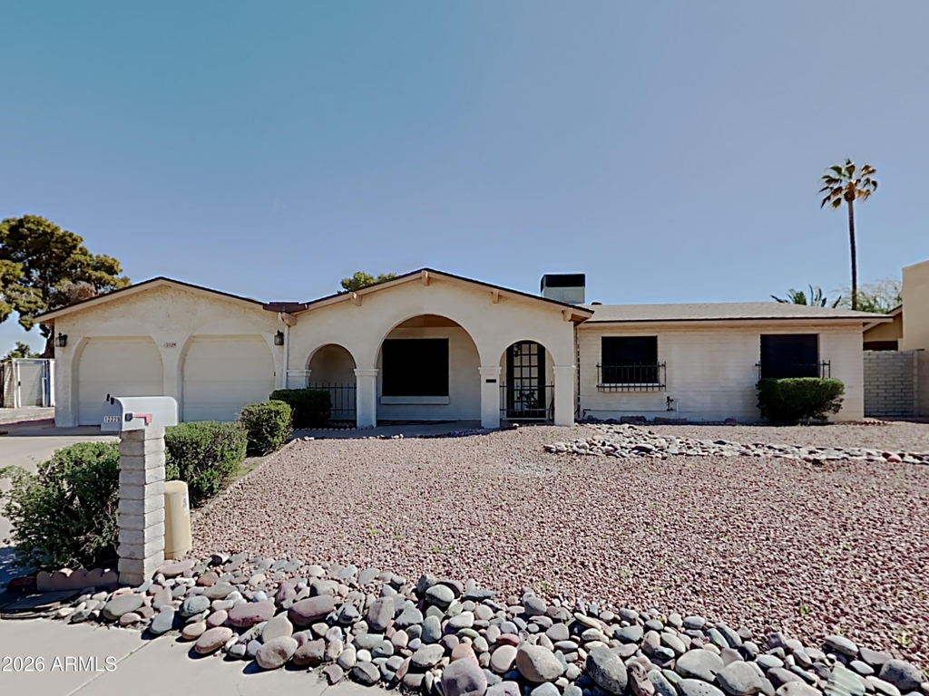 12229 N 47th Lane N - Photo 0