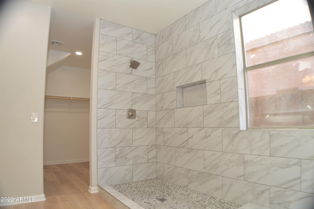 45666 W Tucker Road - Photo 29