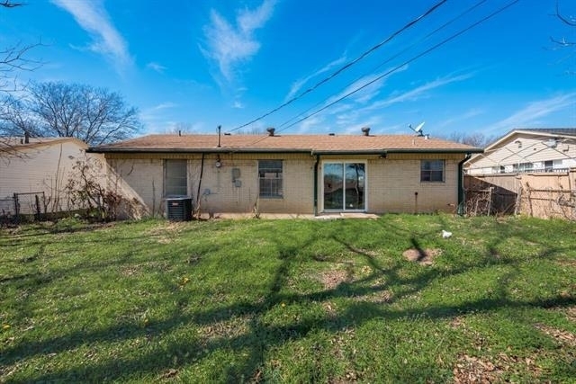 7704 Woodspan Drive - Photo 15