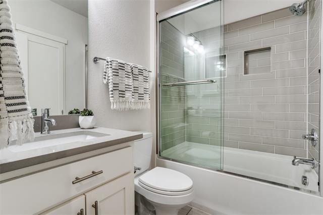 2452 Thatcher Drive - Photo 28