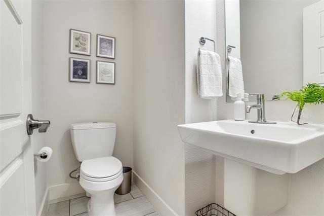 2452 Thatcher Drive - Photo 29