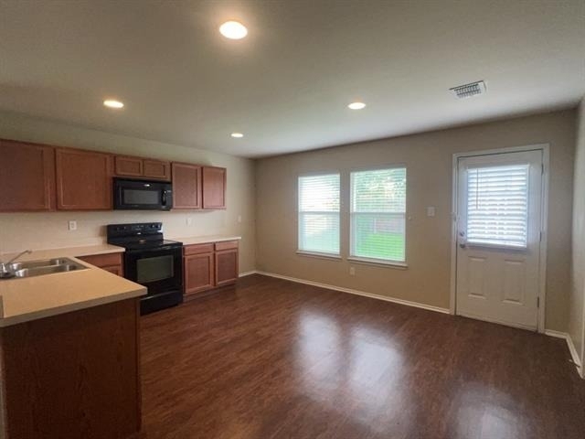 1340 Gayle Street - Photo 2