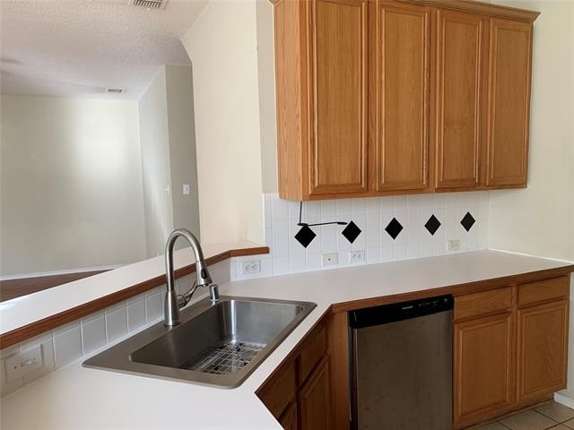 3633 Kimble Drive - Photo 6
