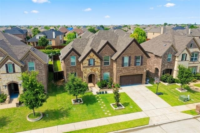 2609 Hammock Lake Drive - Photo 2