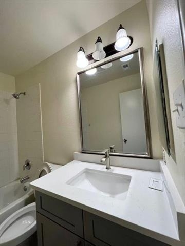 9221 Goldenview Drive - Photo 2