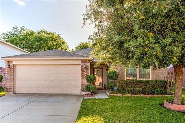 9221 Goldenview Drive - Photo 0