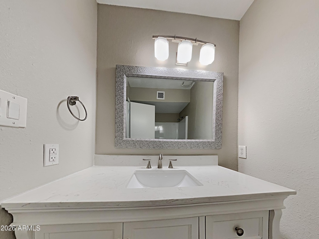 11823 N 49th Drive - Photo 9