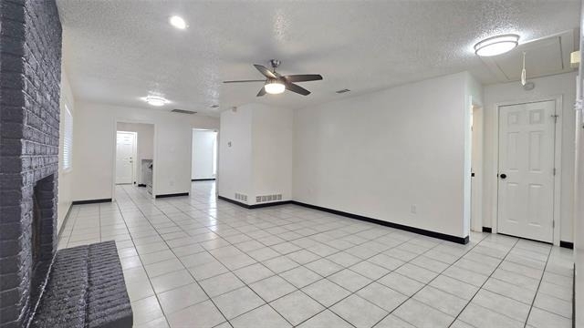 301 Sherry Street - Photo 4