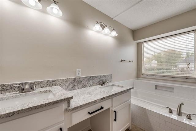 3009 Larkspur Court - Photo 16
