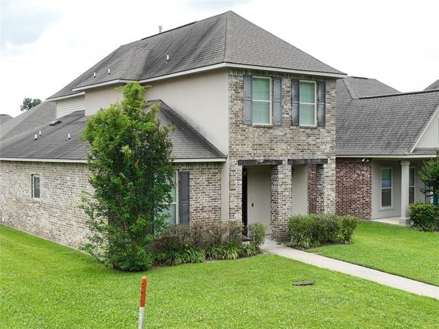 631 Riverscape Drive - Photo 1
