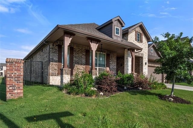 7224 Fallen Crest Lane - Photo 1