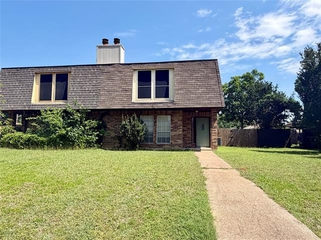 1301 Lovell Drive - Photo 0