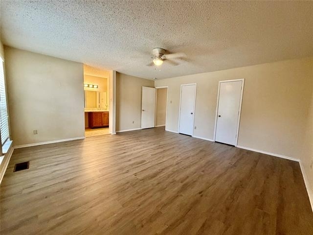 1301 Lovell Drive - Photo 3