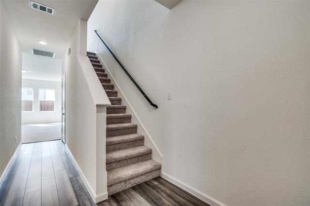 6231 Old Bridge Way - Photo 4