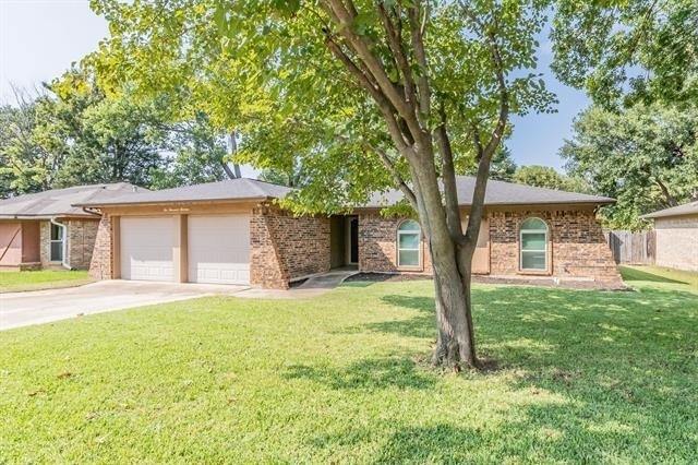 2013 Memphis Drive - Photo 1