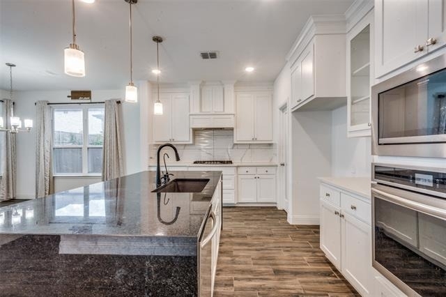 9448 Middle Ground Place - Photo 7