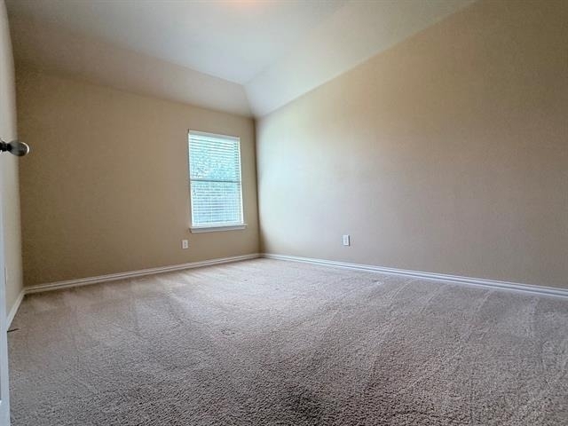 616 Kinghaven Drive - Photo 16